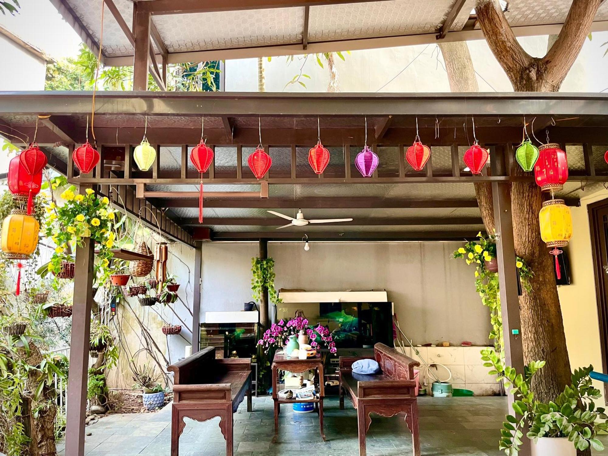 Lee Guest house *