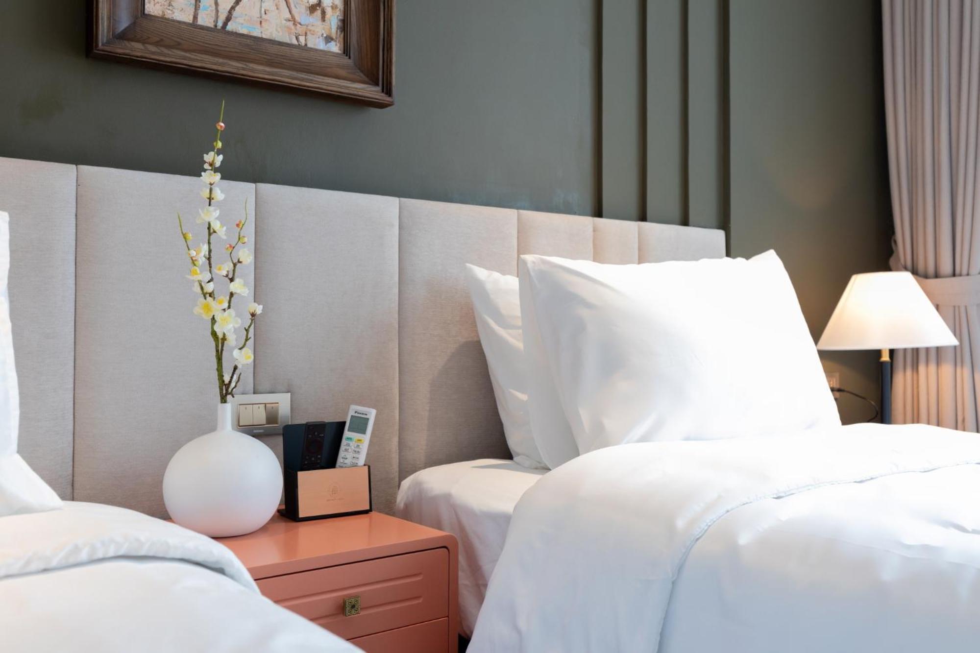Hotel Sword Hanoi