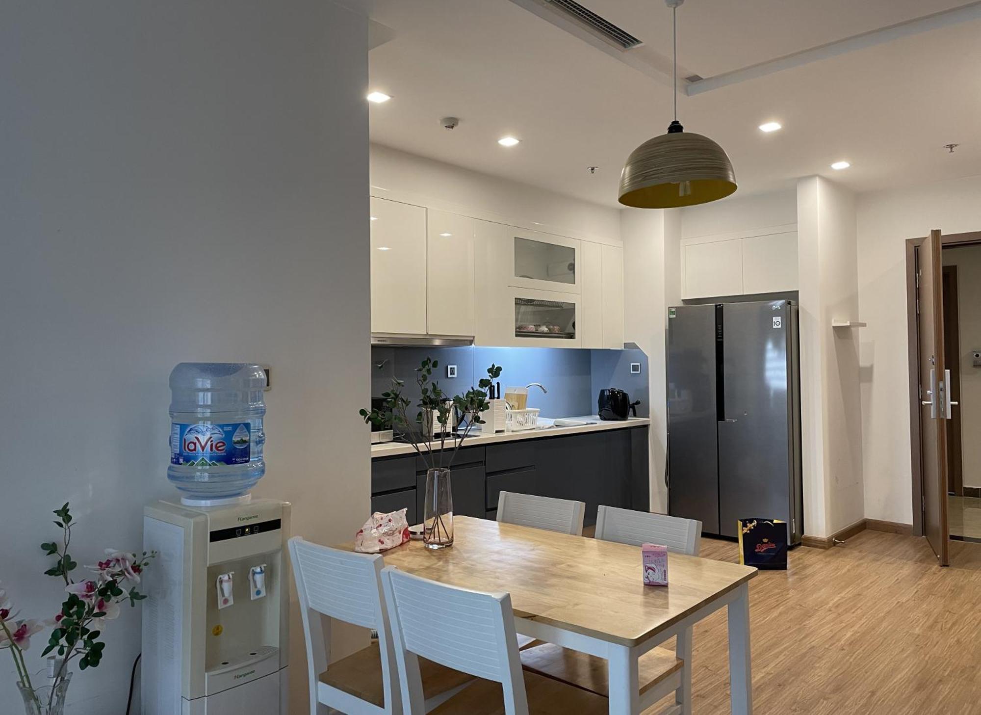 Vinhomes Metropolis Luxury 2 Br * Hanoi