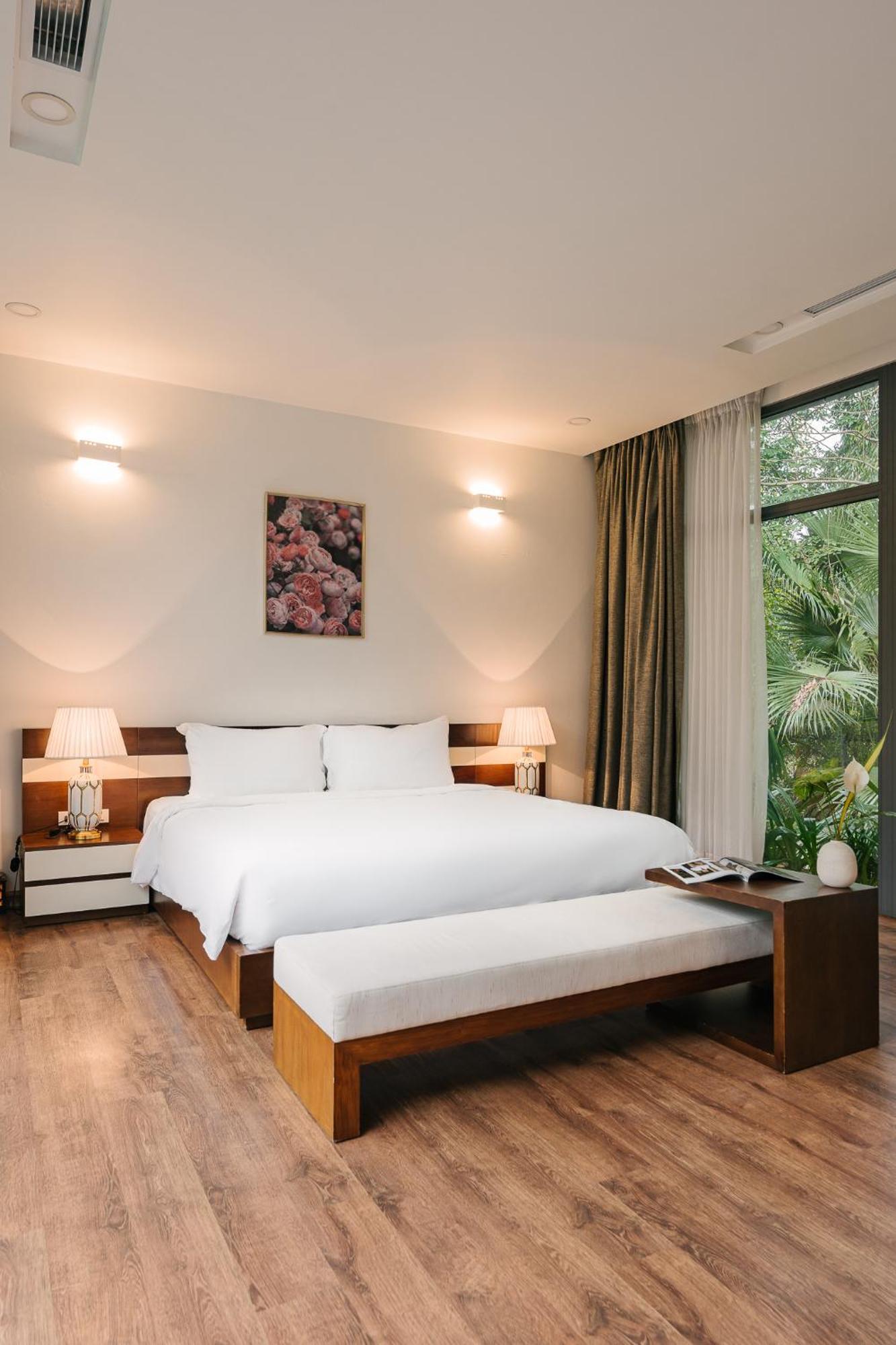 Rosee - With Private Pool Hanoi
