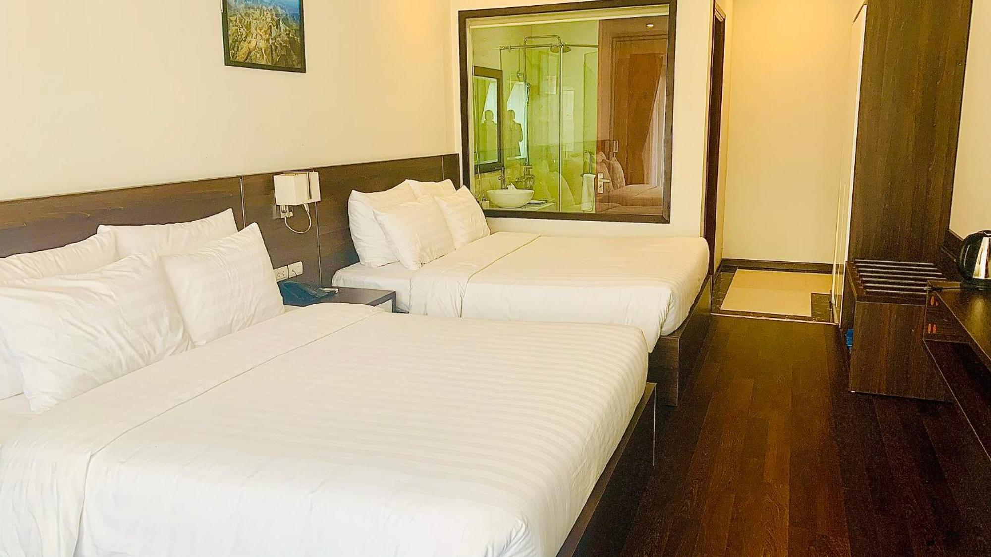 Hotel Paragon House And Hanoi