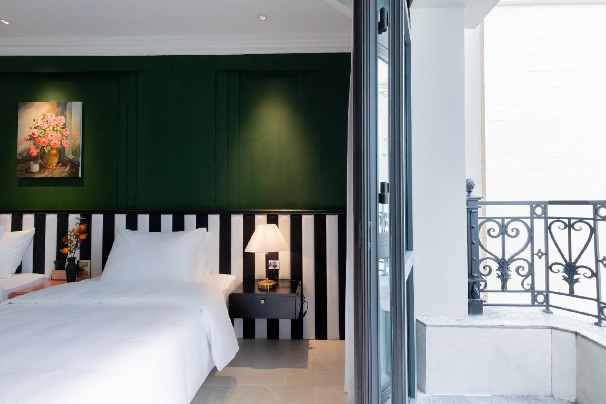 Sword Hotel 3*