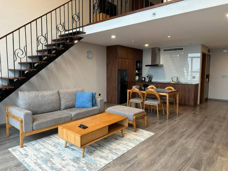 Duplex At Pentstudio Westlake - 2h * Hanoi