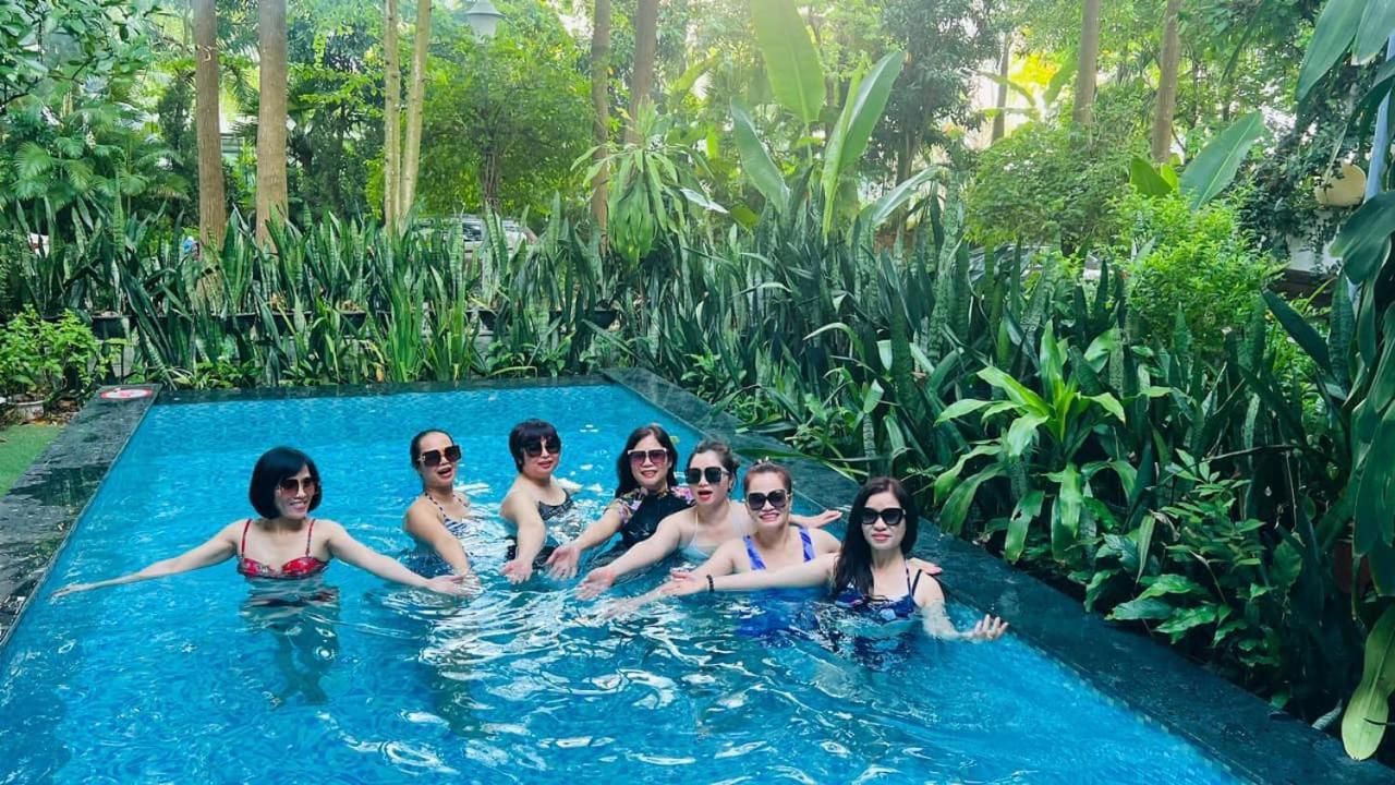 3 Phong Ngu Starsky Hoang Quyen 9- Flamingo Dai Lai Resort- Voi Be Boi & An Sang Mien Phi * Hanoi