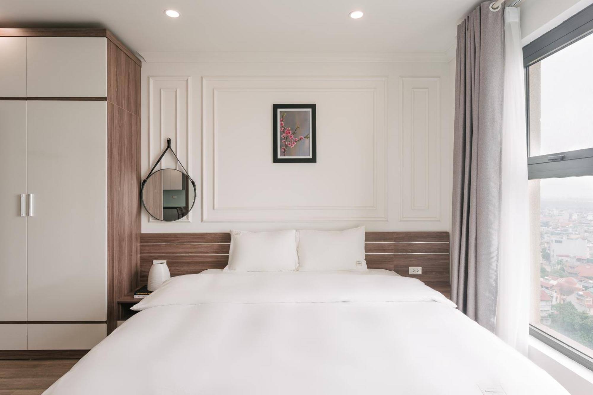 Apartment D'leroi Soleil- Tay Ho- Near Westlake In Ha Noi Hanoi