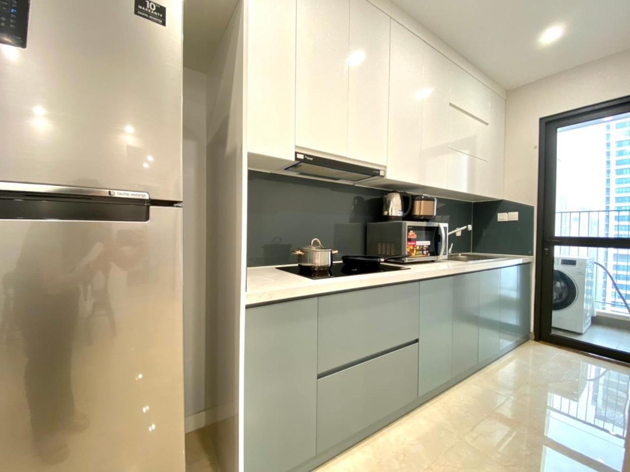 Vinhomes Dcapital Tran Duy Hung Official * Hanoi