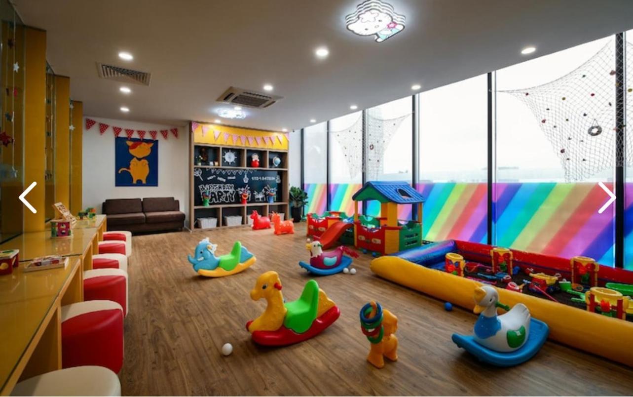 Pentstudio Westlake - Shitet's * Hanoi