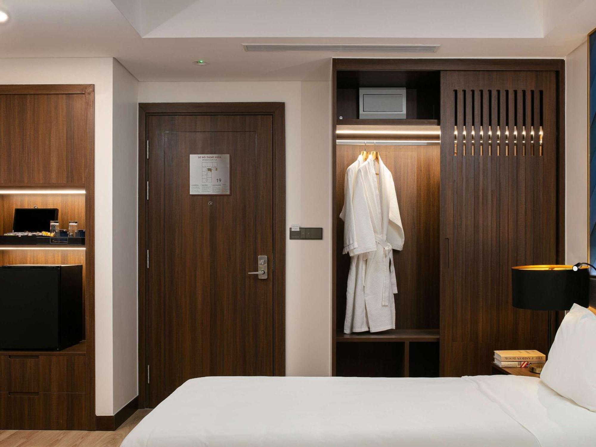 Hotel Moevenpick Living West