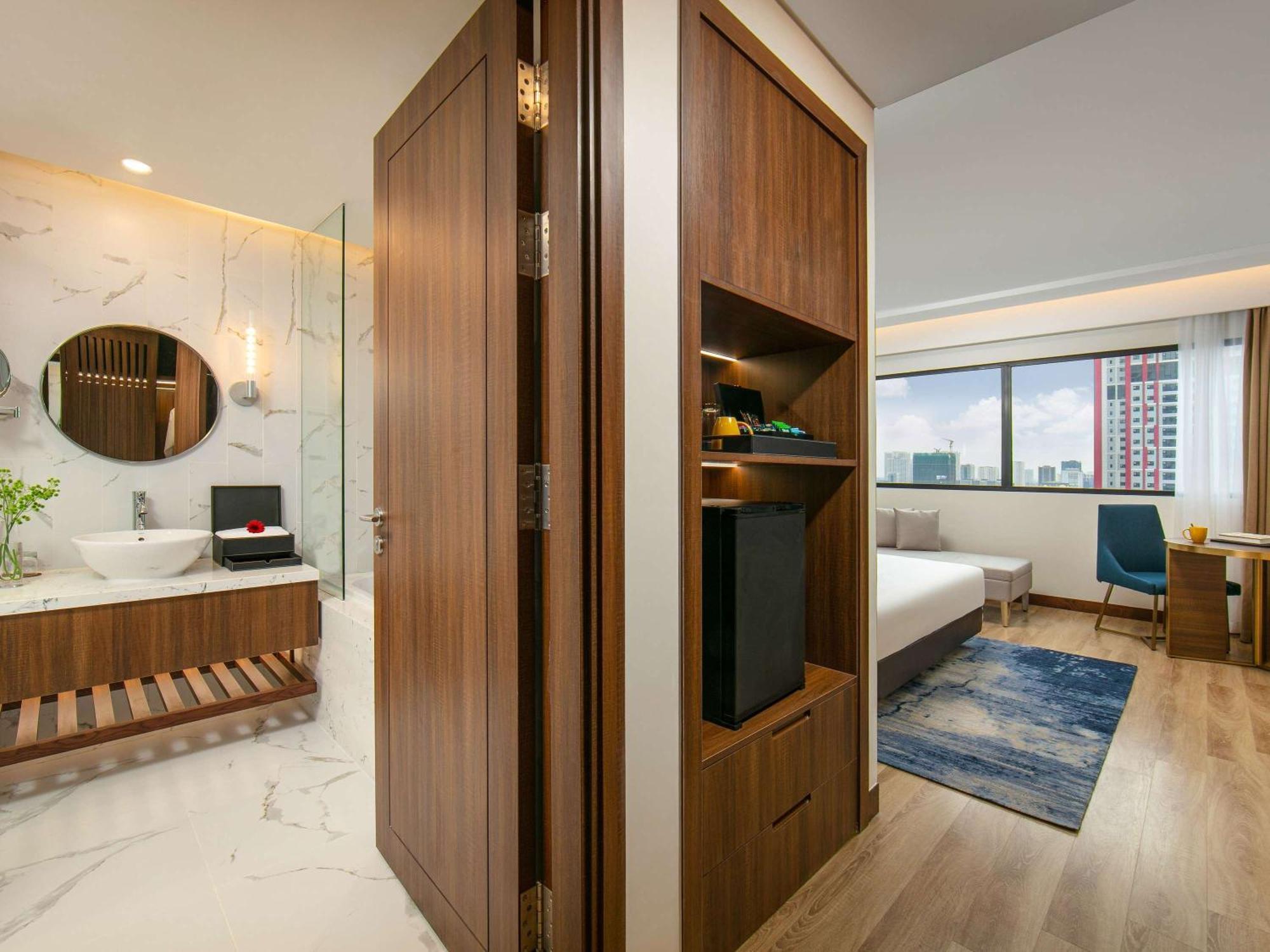 Hotel Moevenpick Living West