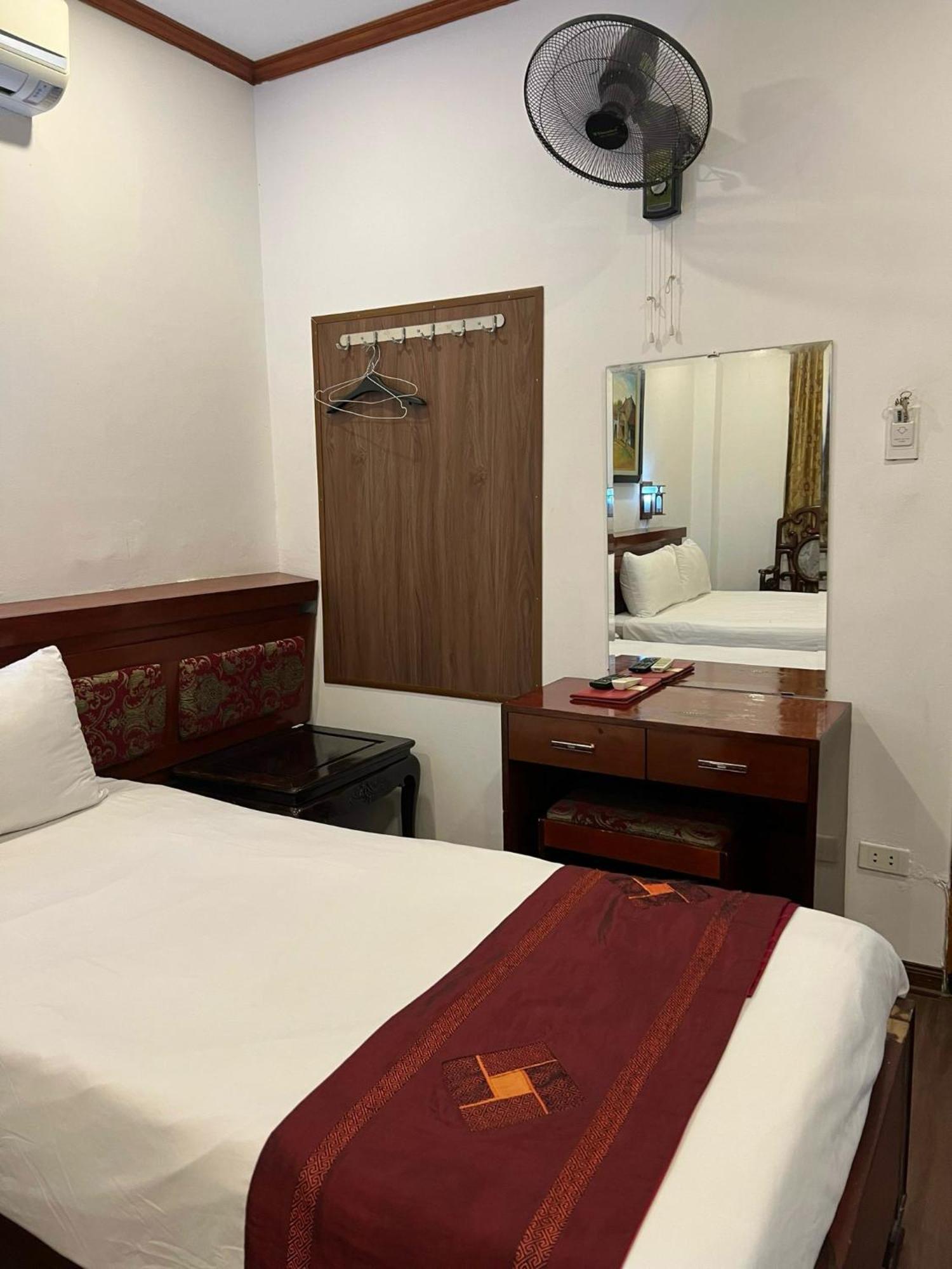 Hotel 2 Long Bien Hanoi
