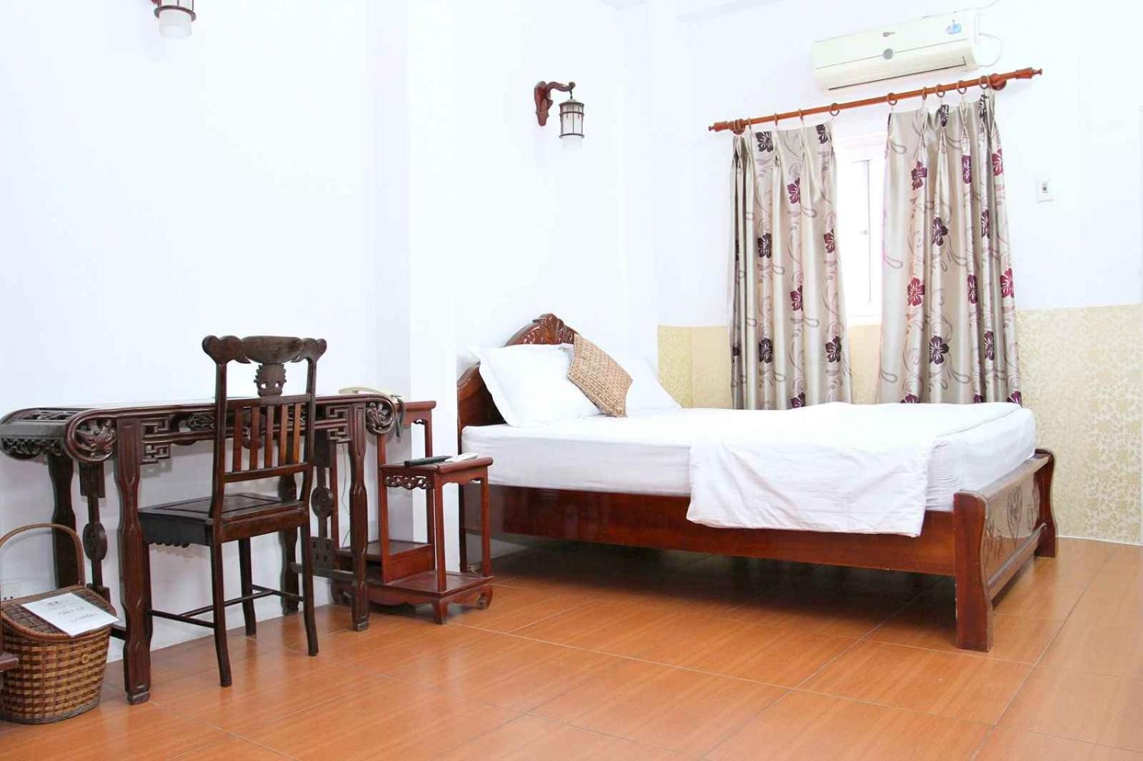 Hoang Cuong 15 Nguyen Thai Hoc Hotel *