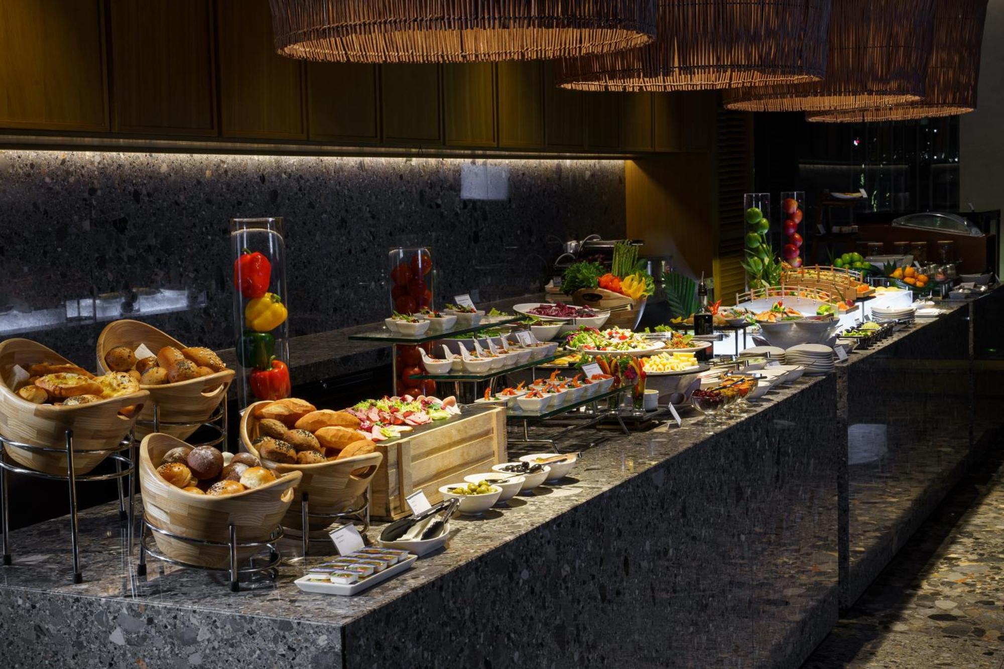 Hotel L7 West By Lotte Hanoi