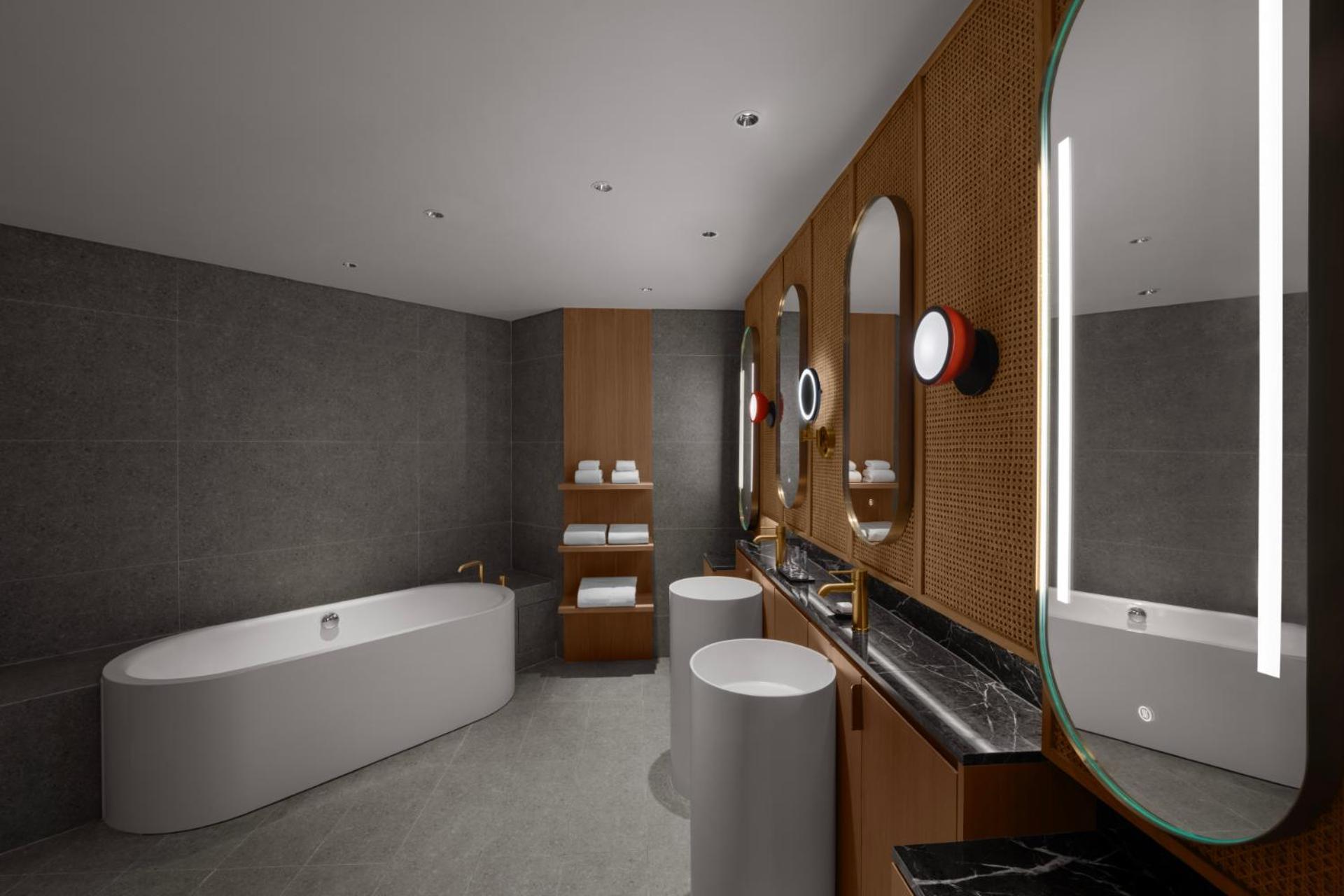 L7 West By Lotte Hotel