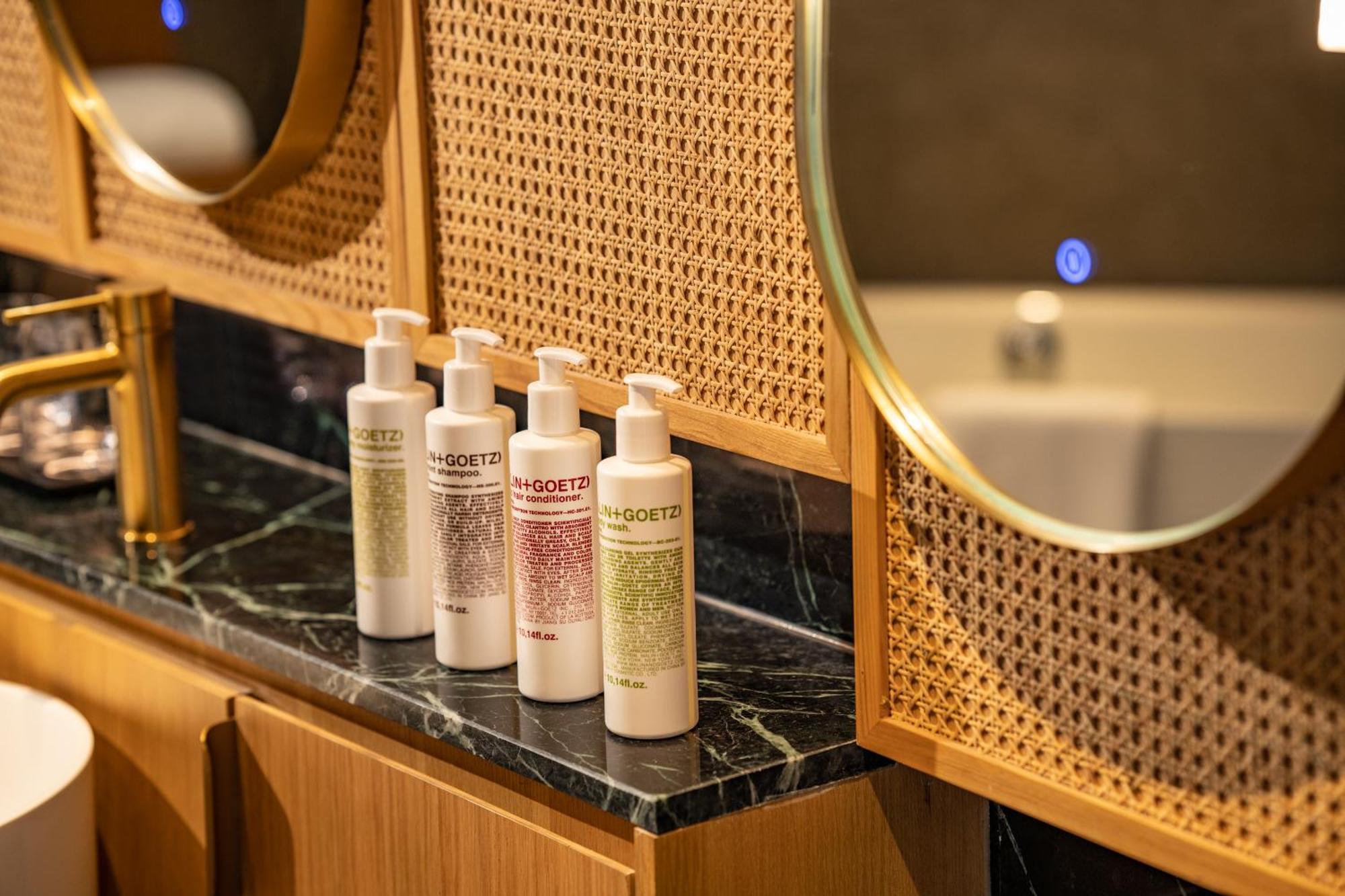 Hotel L7 West By Lotte Hanoi