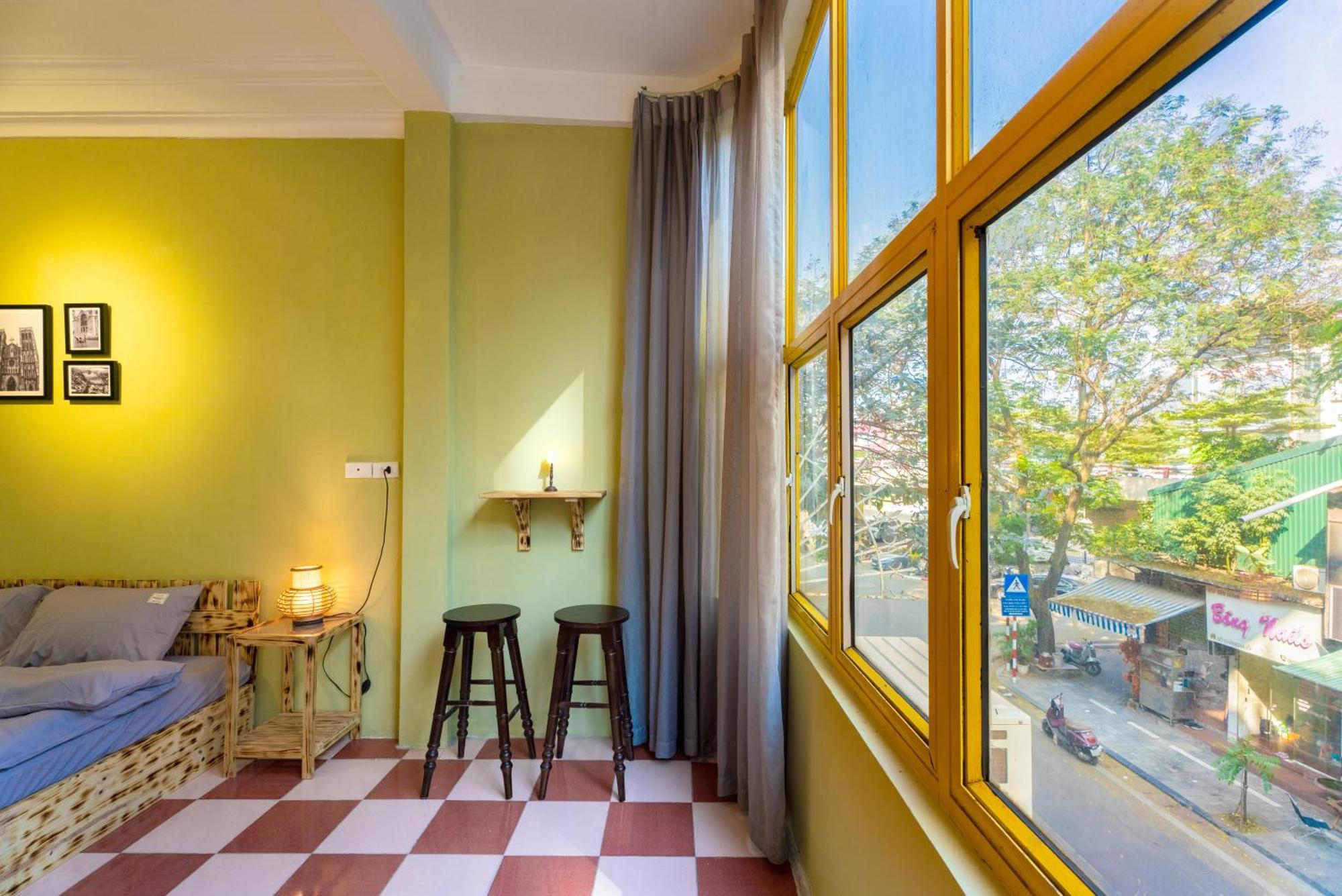 1- Hanoi- Cozy - Street View - Perfect Location * Hanoi