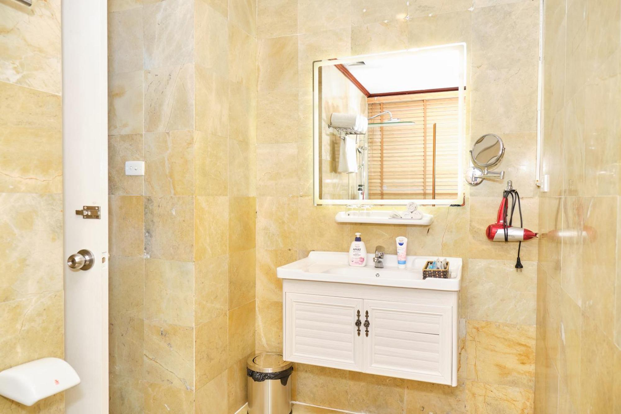 A25 - 12 Ngo Sy Lien Hotel Hanoi