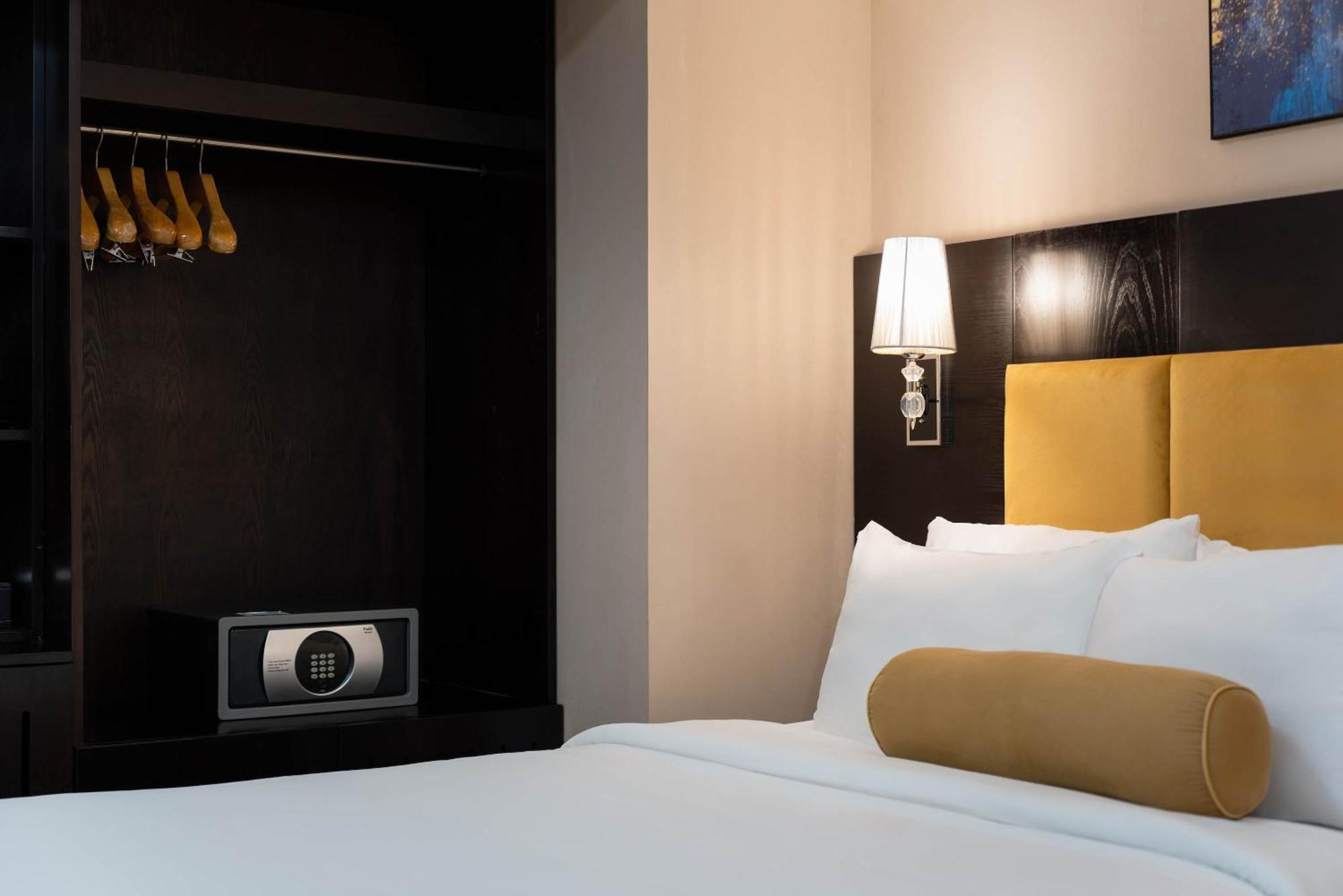 Hotel Beryl Charm And