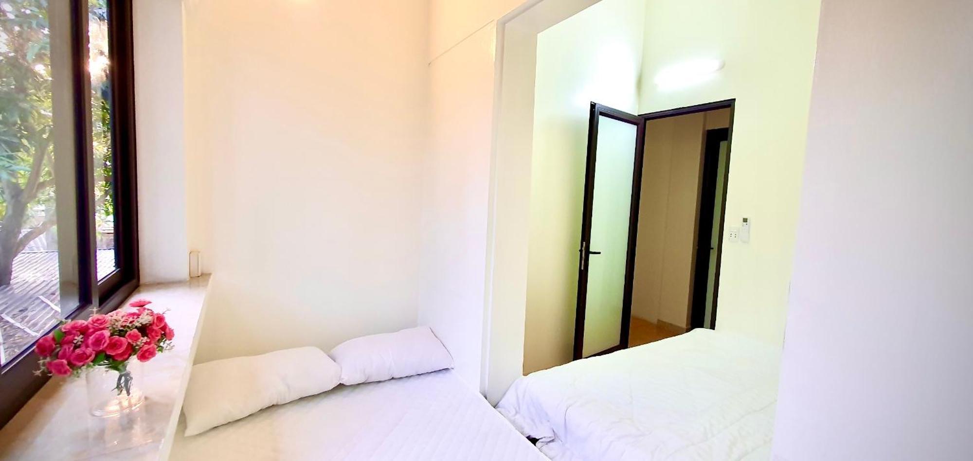 Lee Guest house *