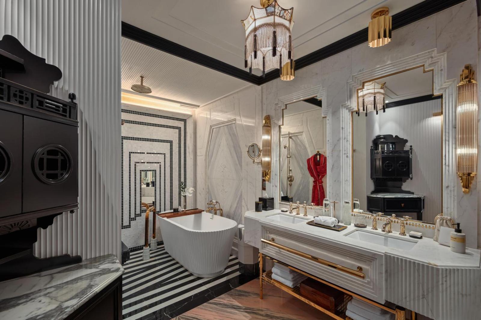 Capella Hotel 5*