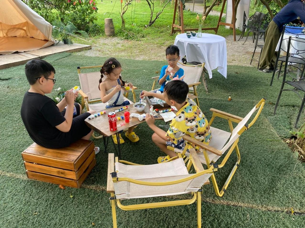 Veque Farm 08. Farm Nuoi Tho, Be Boi, Bi-a, Bbq San Vuon, Karaoke, Nha Hang, Tra Chieu Mien Phi. *
