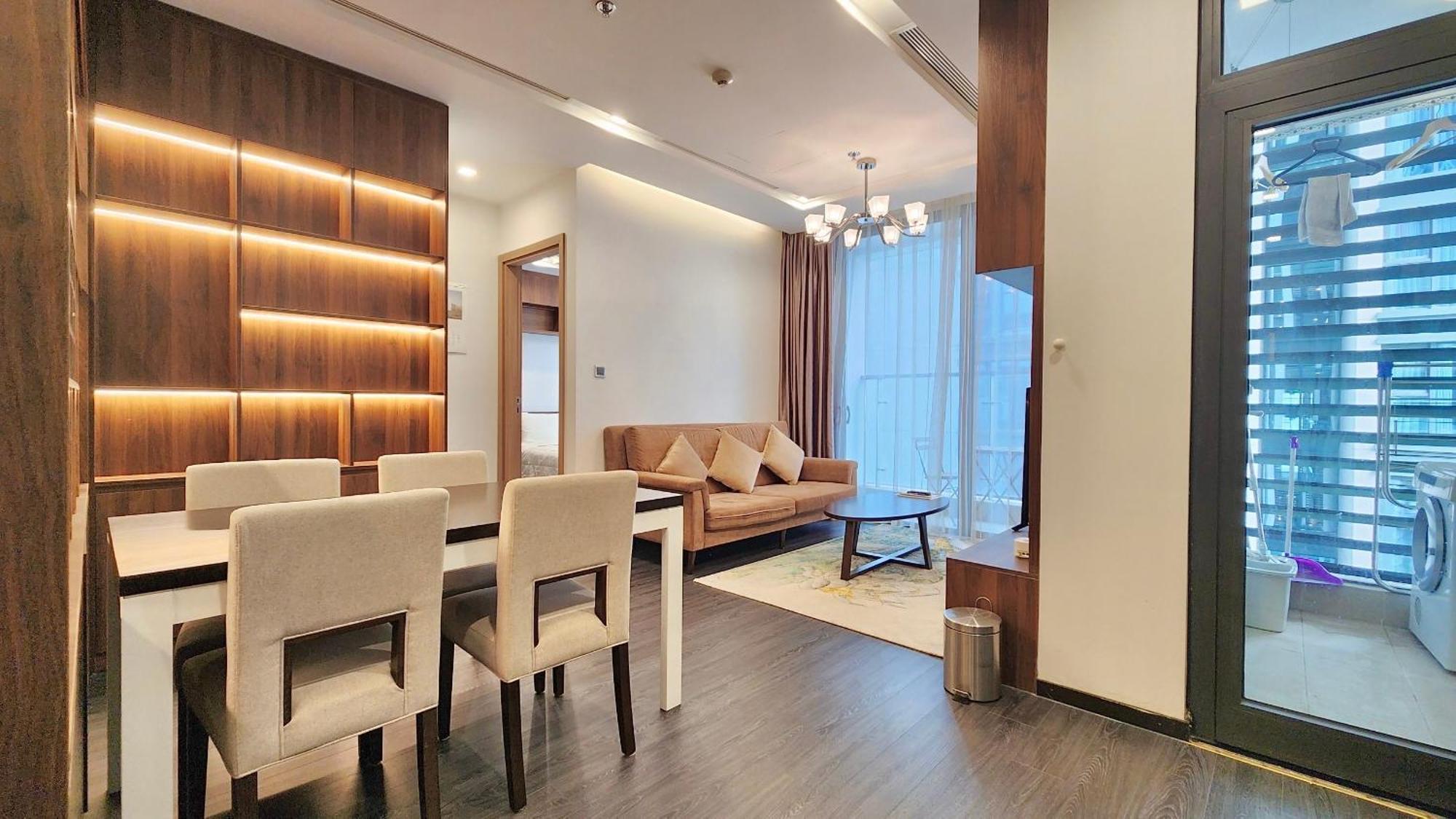 Vinhomes Metropolis *