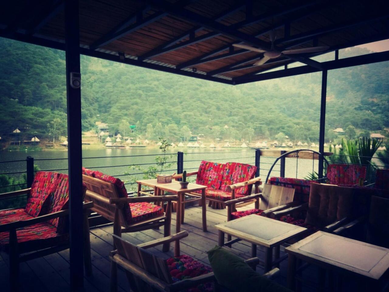 Bed & Breakfast Gisy Water Tower Hanoi