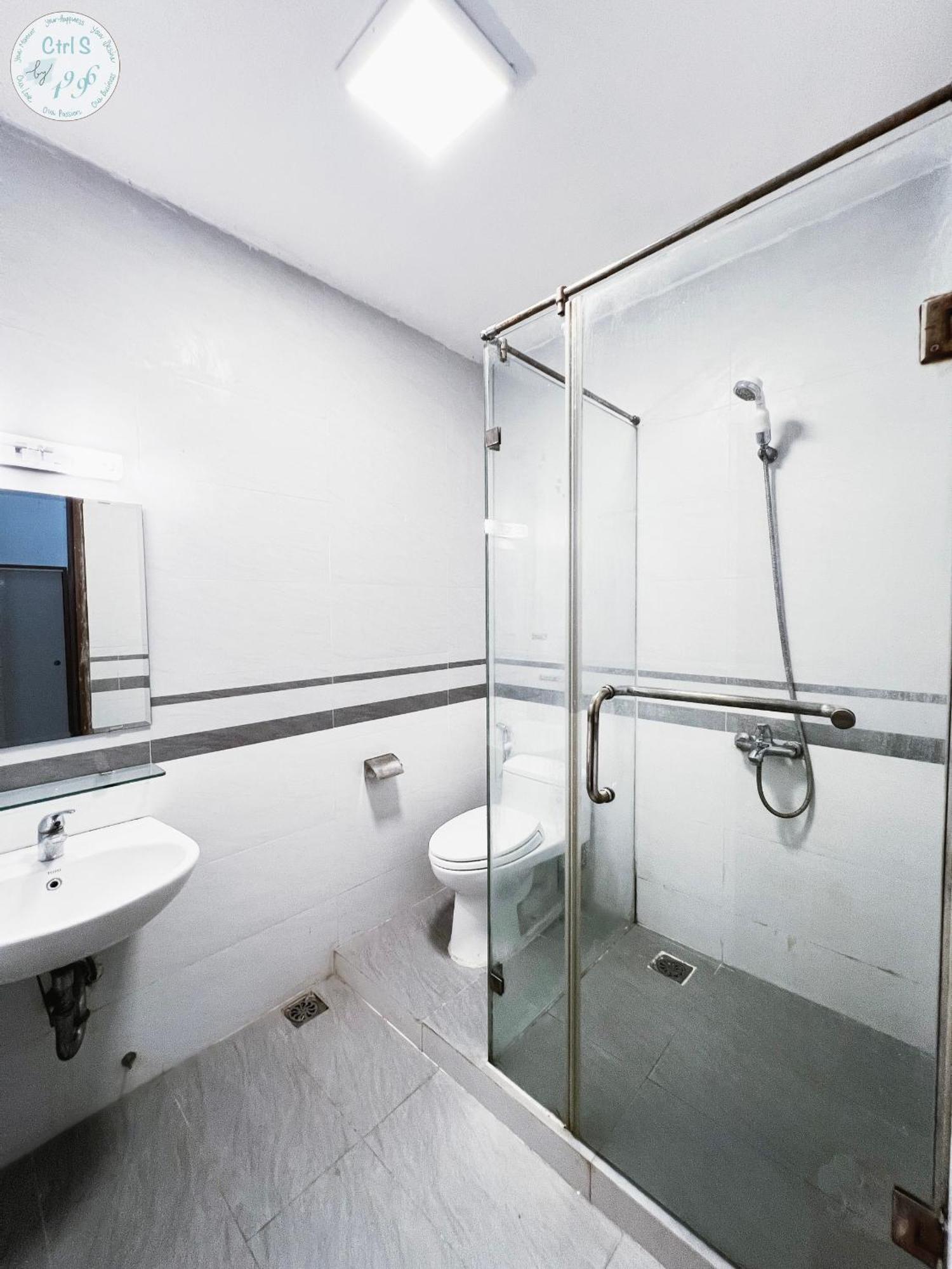 The Center Gem - Best Location Next To Hoan Kiem Lake - Ctrl S By 1996 - Guest House, Serviced *
