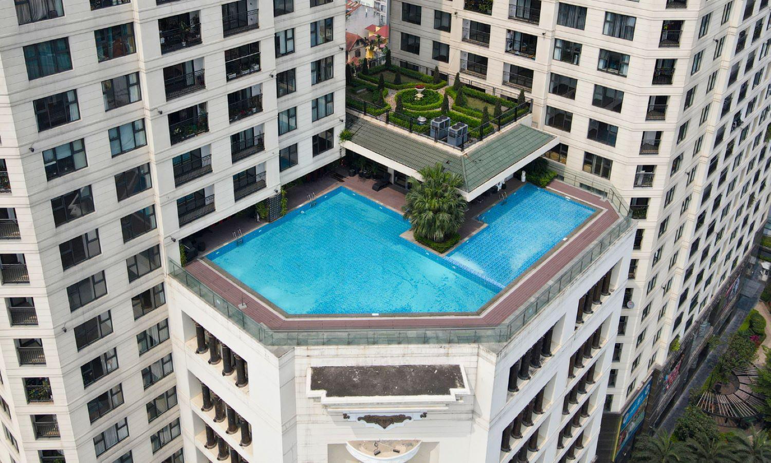 Westlake - D'le Roi Soleil Hanoi