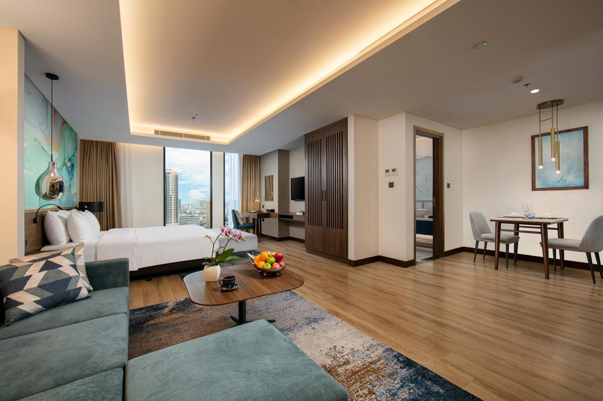 Moevenpick Living West Hotel 5*