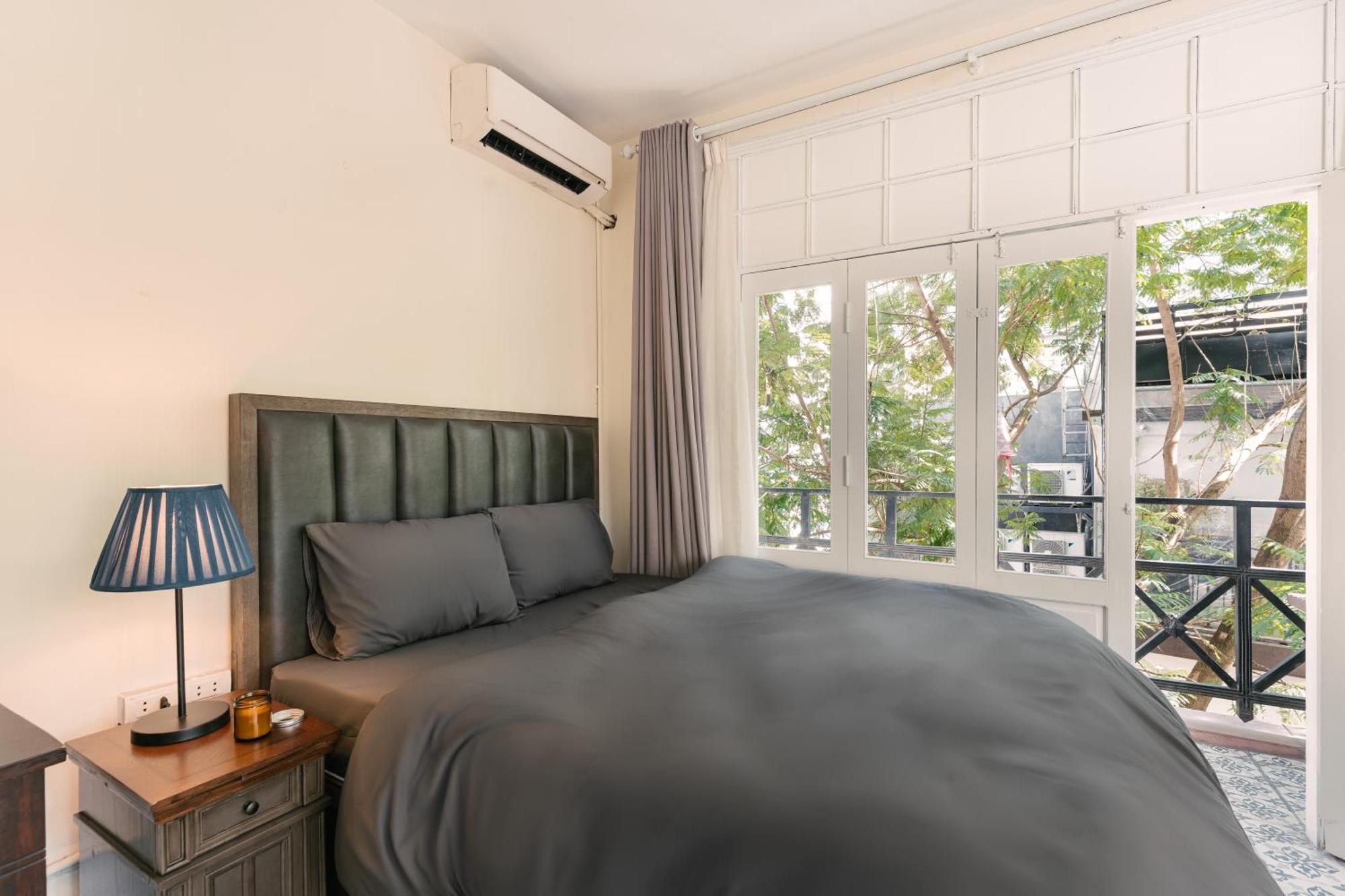 Apartment Delapong Homestay - 50m To Hoan Kiem Lake Hanoi