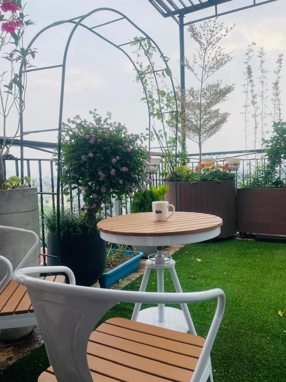 N&d Happy House- - Phong Tieu Chuan Khach San, Bep Nau Va Nha Ve Sinh Trong Khuon Vien Apartment Hanoi