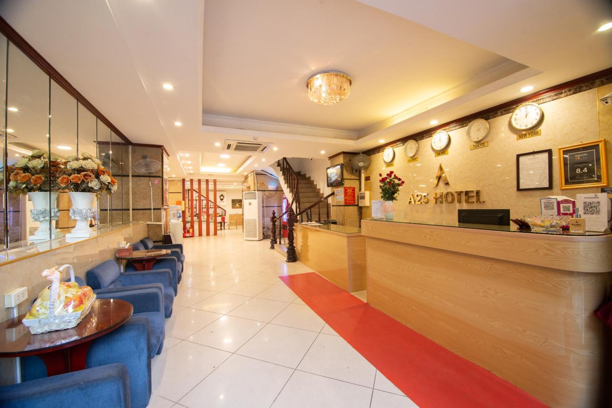 Hotel A25 - 61 Luong Ngoc Quyen 2*