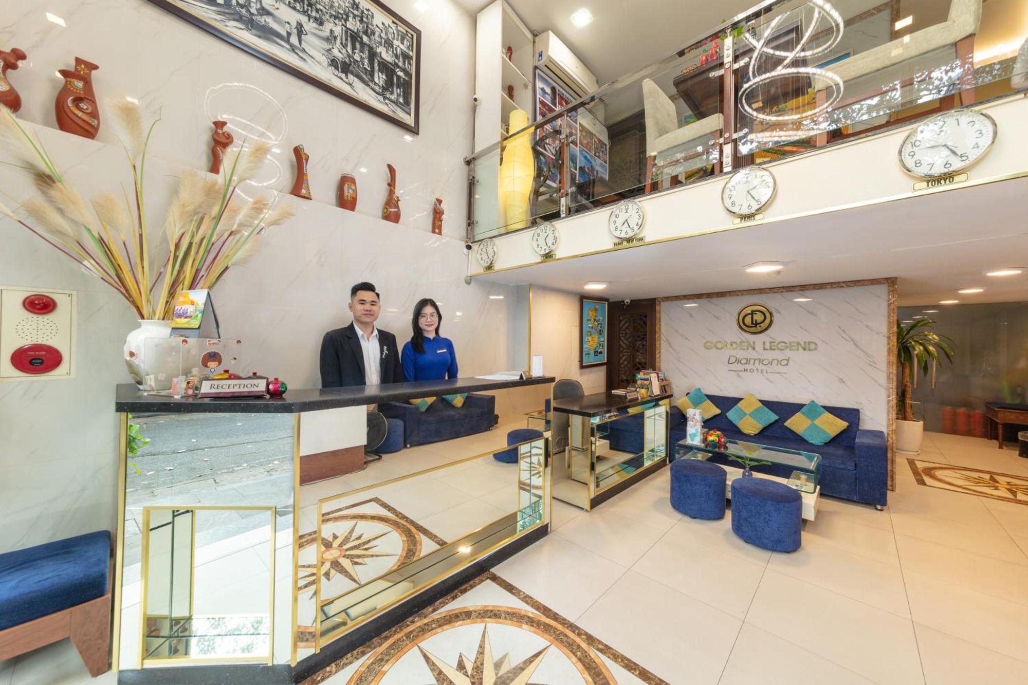 Golden Legend Diamond & Travel Hotel