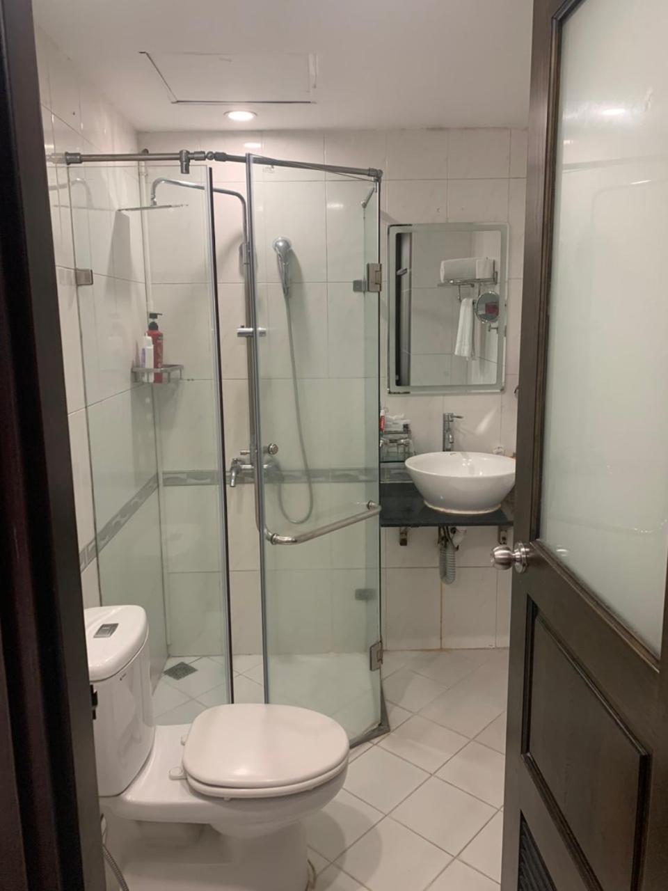 Khách sạn A25 - 28 Trần Quý Cáp 2*