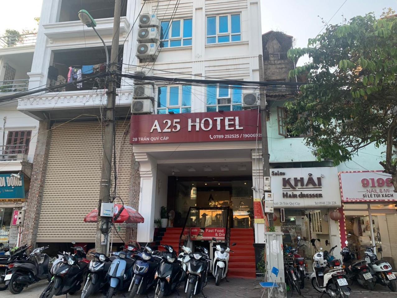 Khách sạn A25 - 28 Trần Quý Cáp