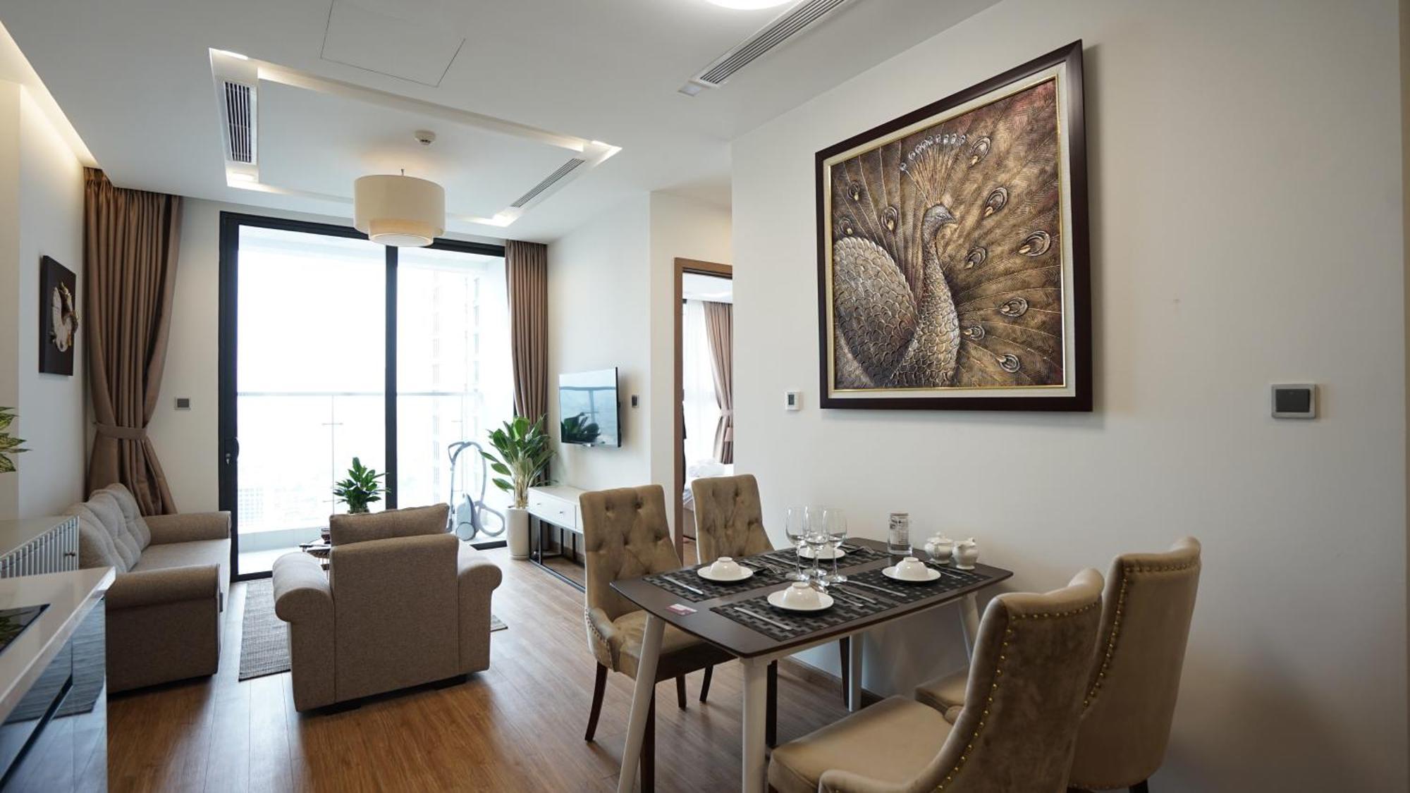 Qmp - Vinhomes Metropolis Apartment *