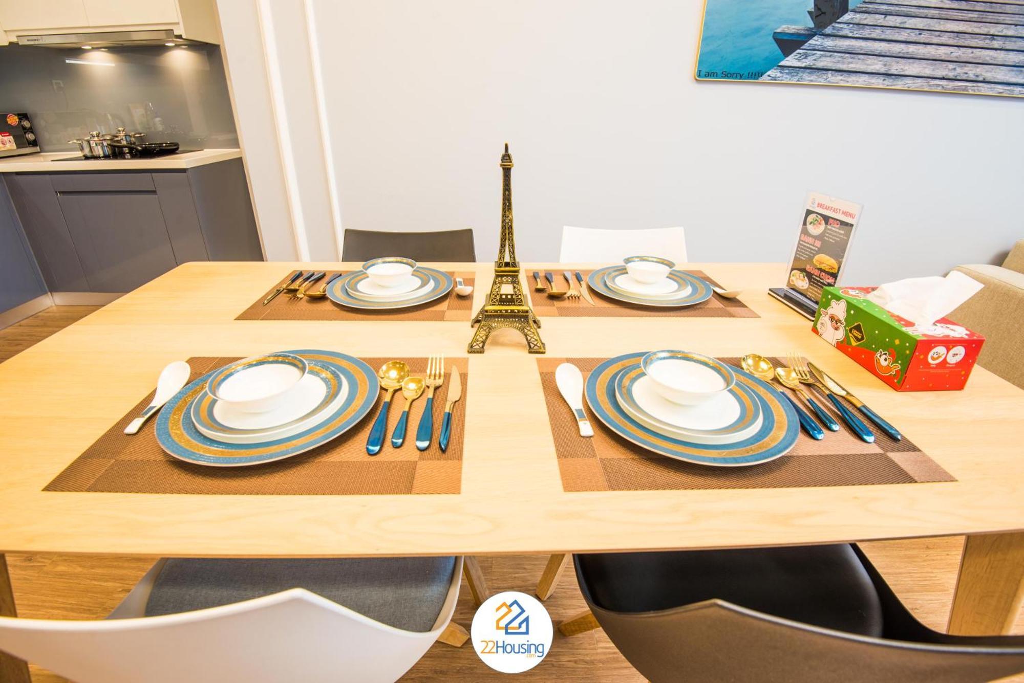 Aparthotel Royal Serviced Vinhomes Metropolis Hanoi