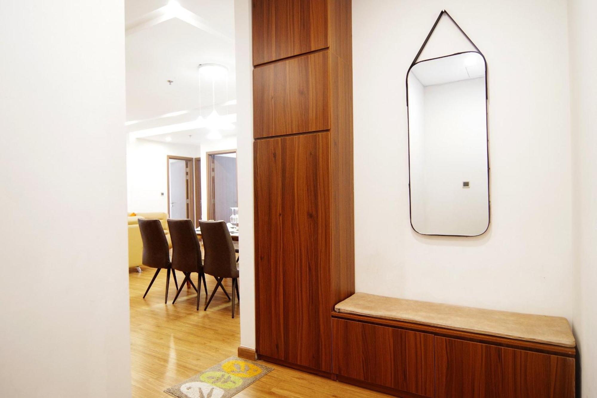 Qmp - Vinhomes Metropolis Apartment *