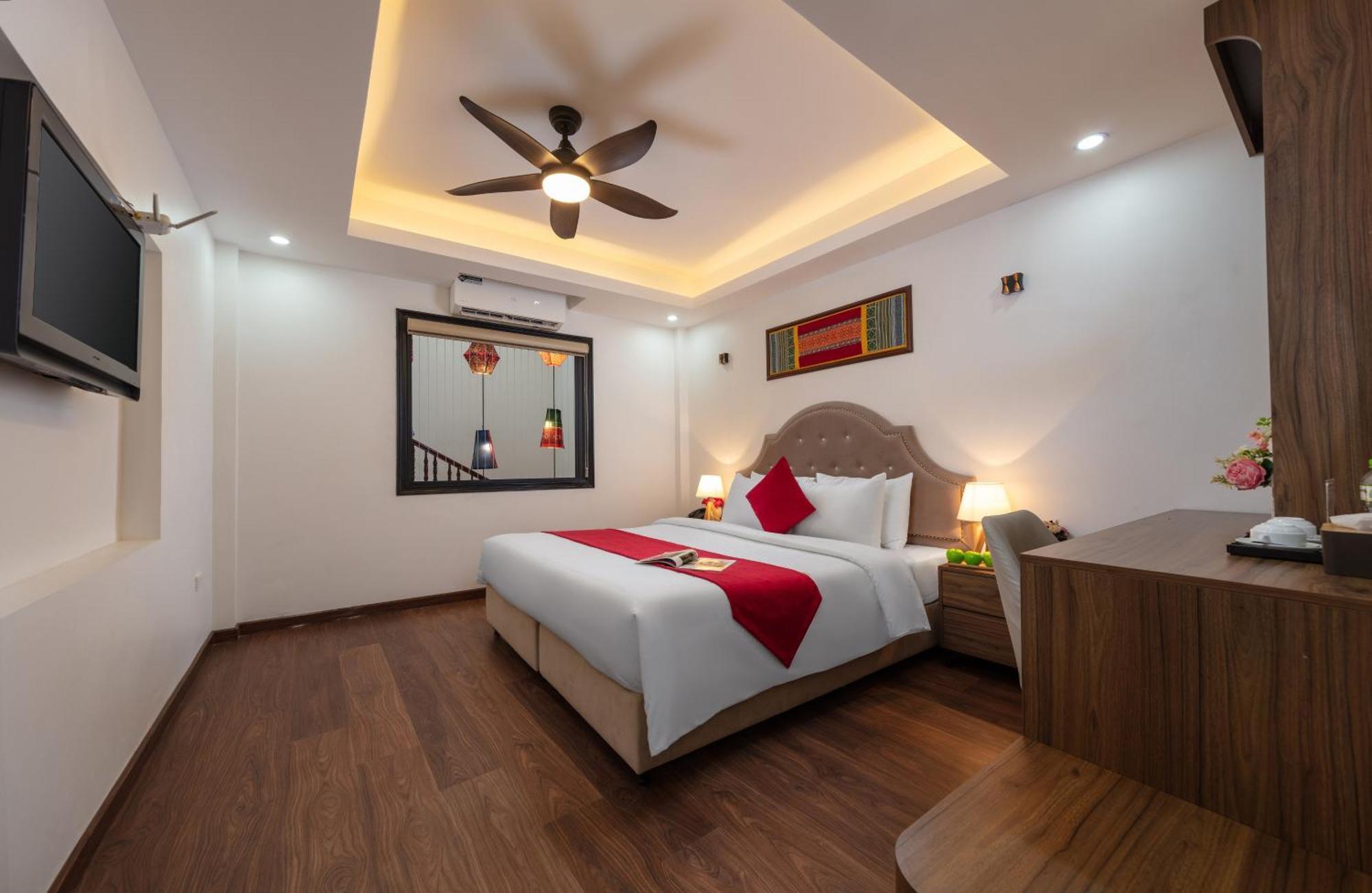 Hotel Liliane And Travel