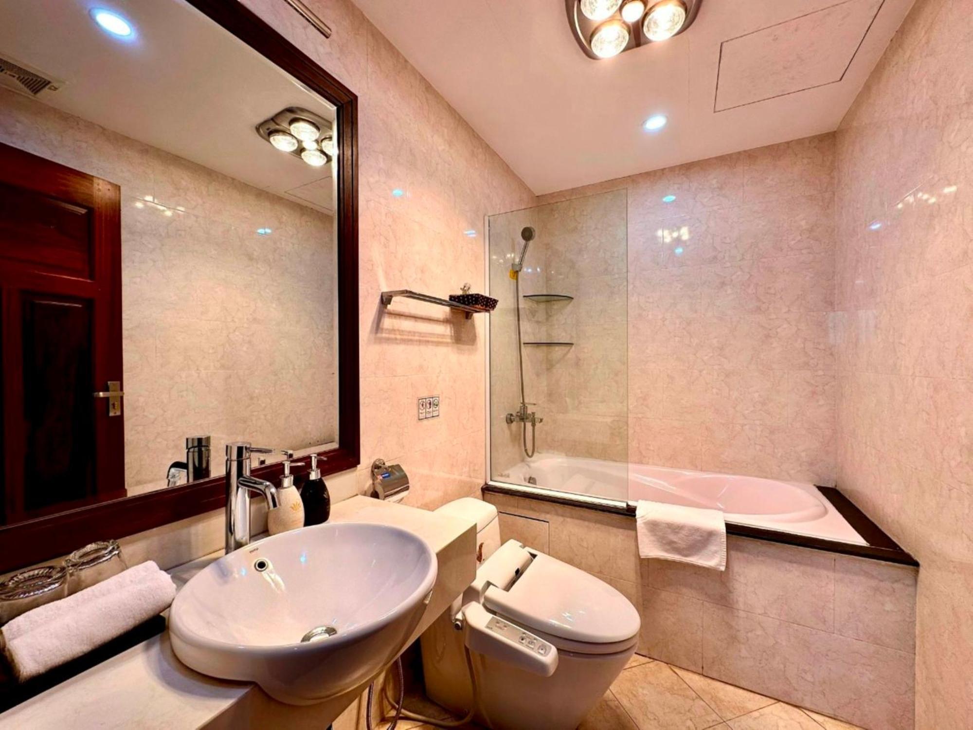 Aparthotel Hana Tran Quoc Hoan Hanoi