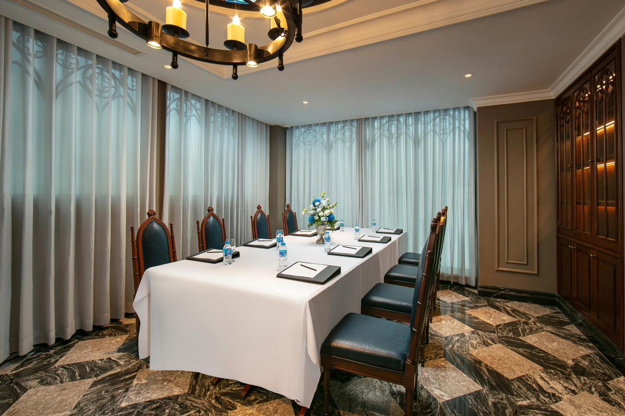 Le Chanvre & 4* Hà Nội