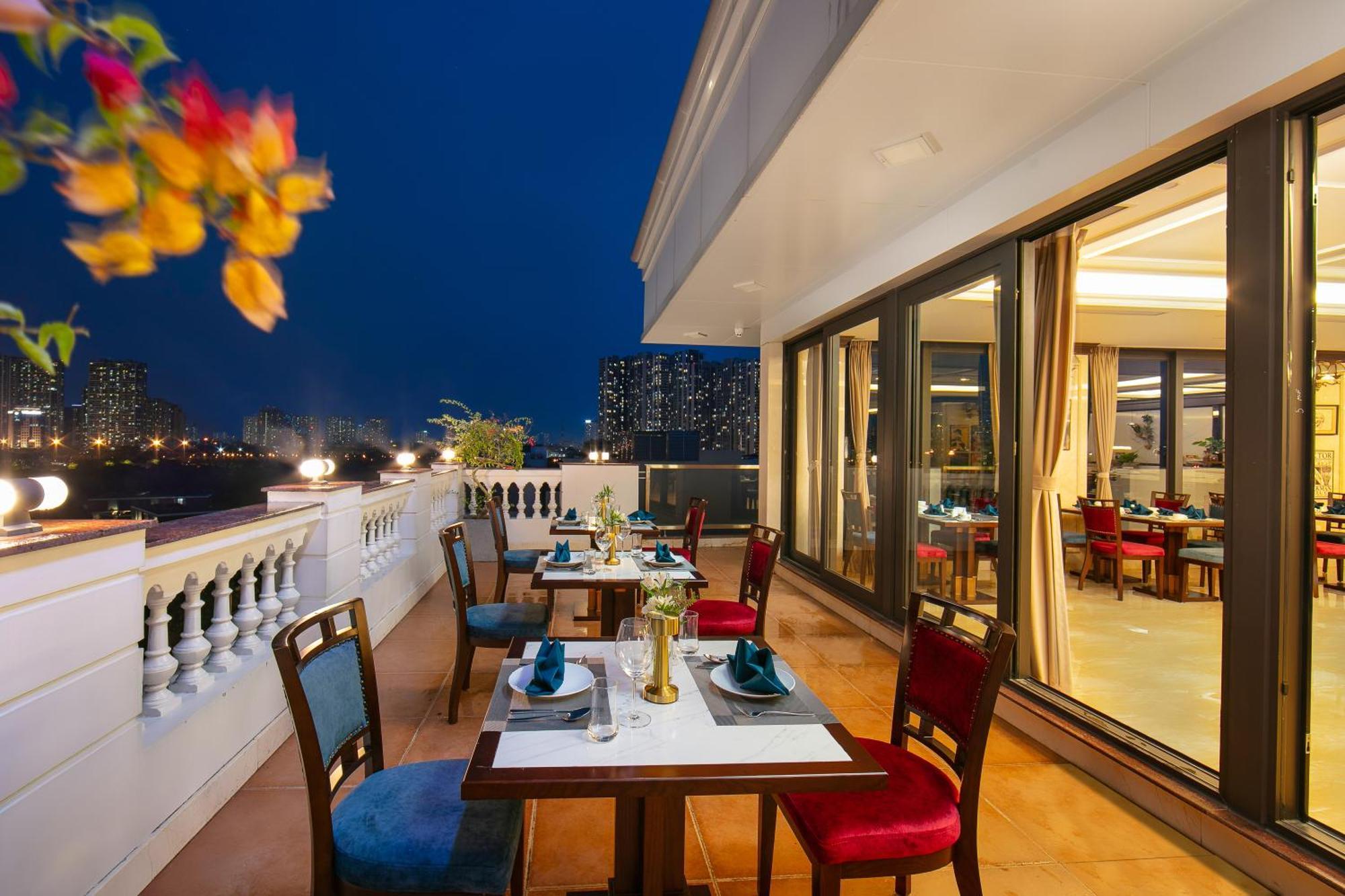Hotel Gloud 4*