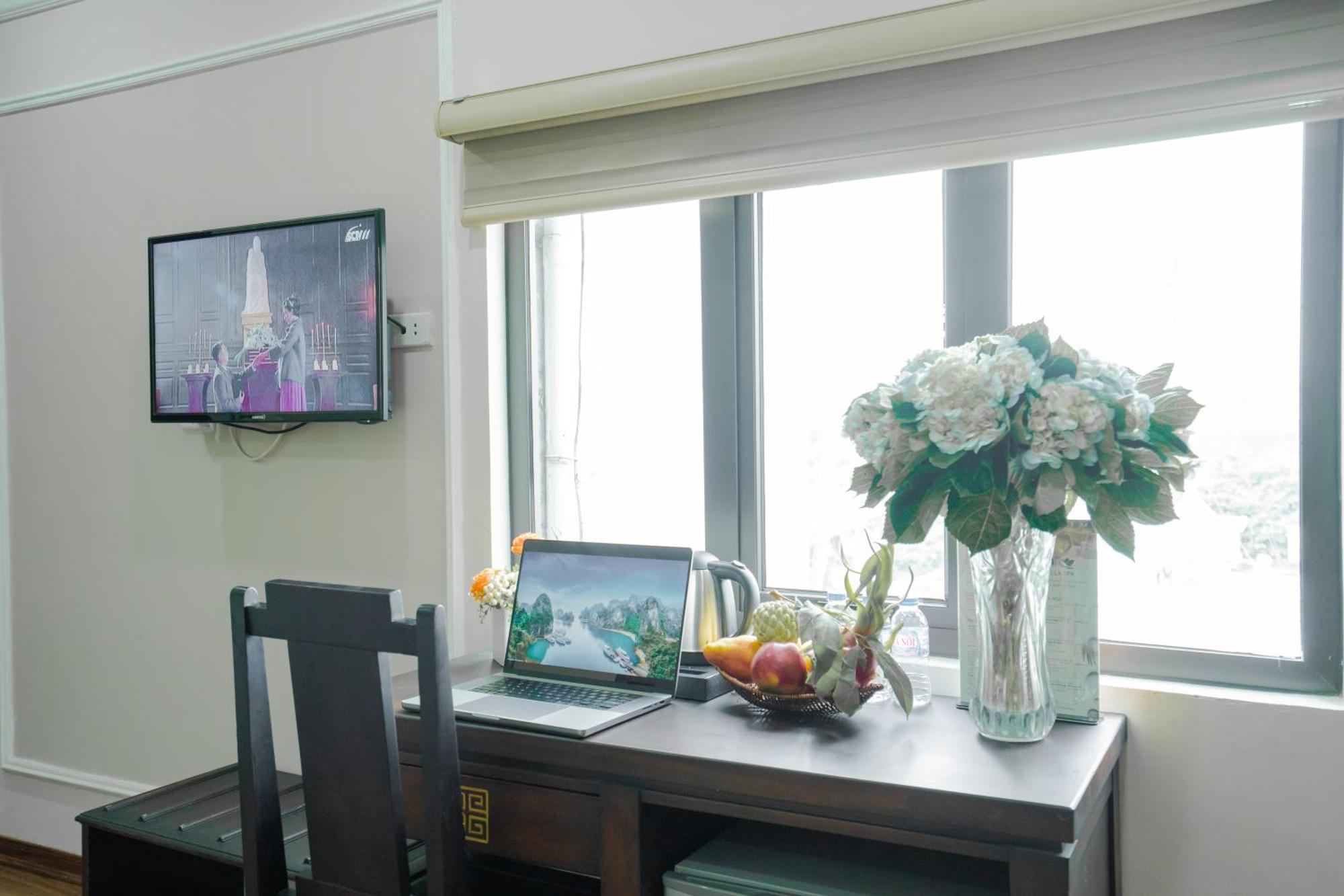 Ha Noi View & Travel Hanoi