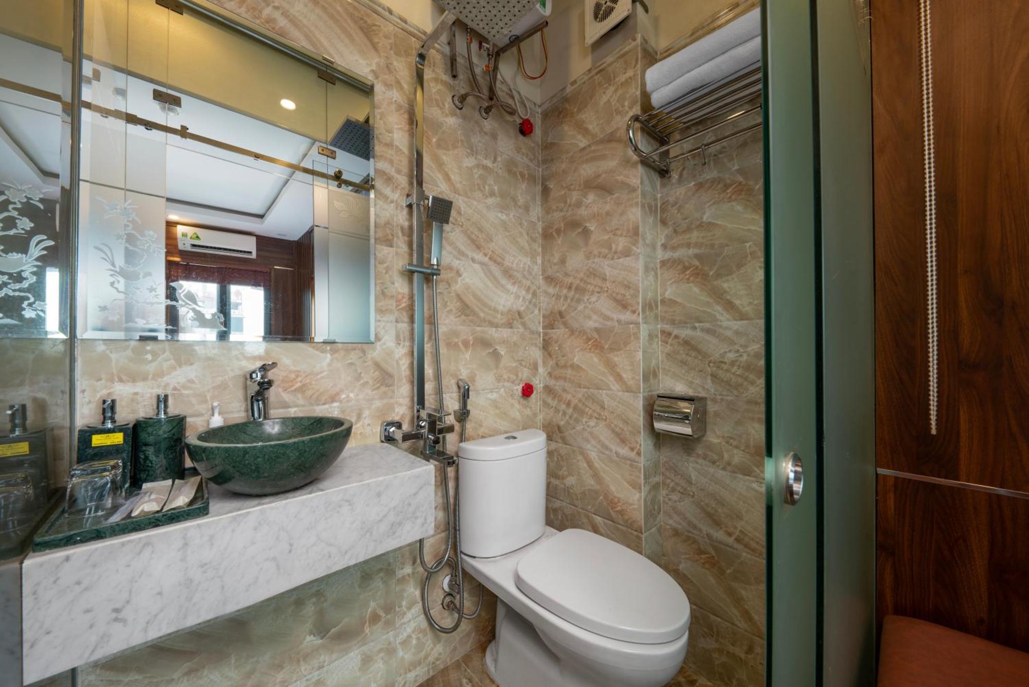Hanoi Airport - Convenient & Friendly Hostel Noi Bai