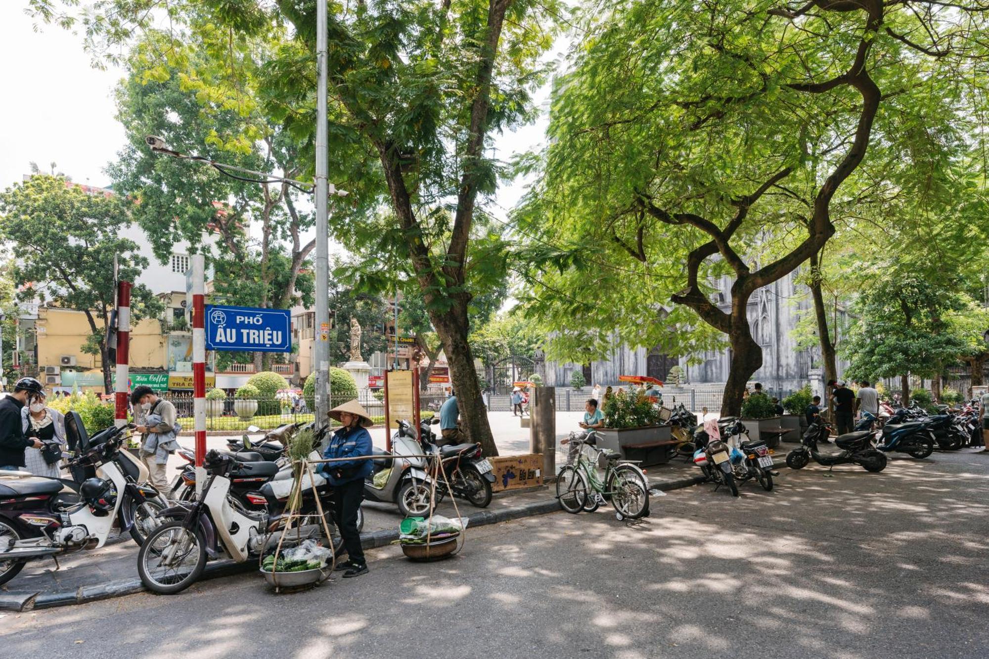 Cheers * Hanoi