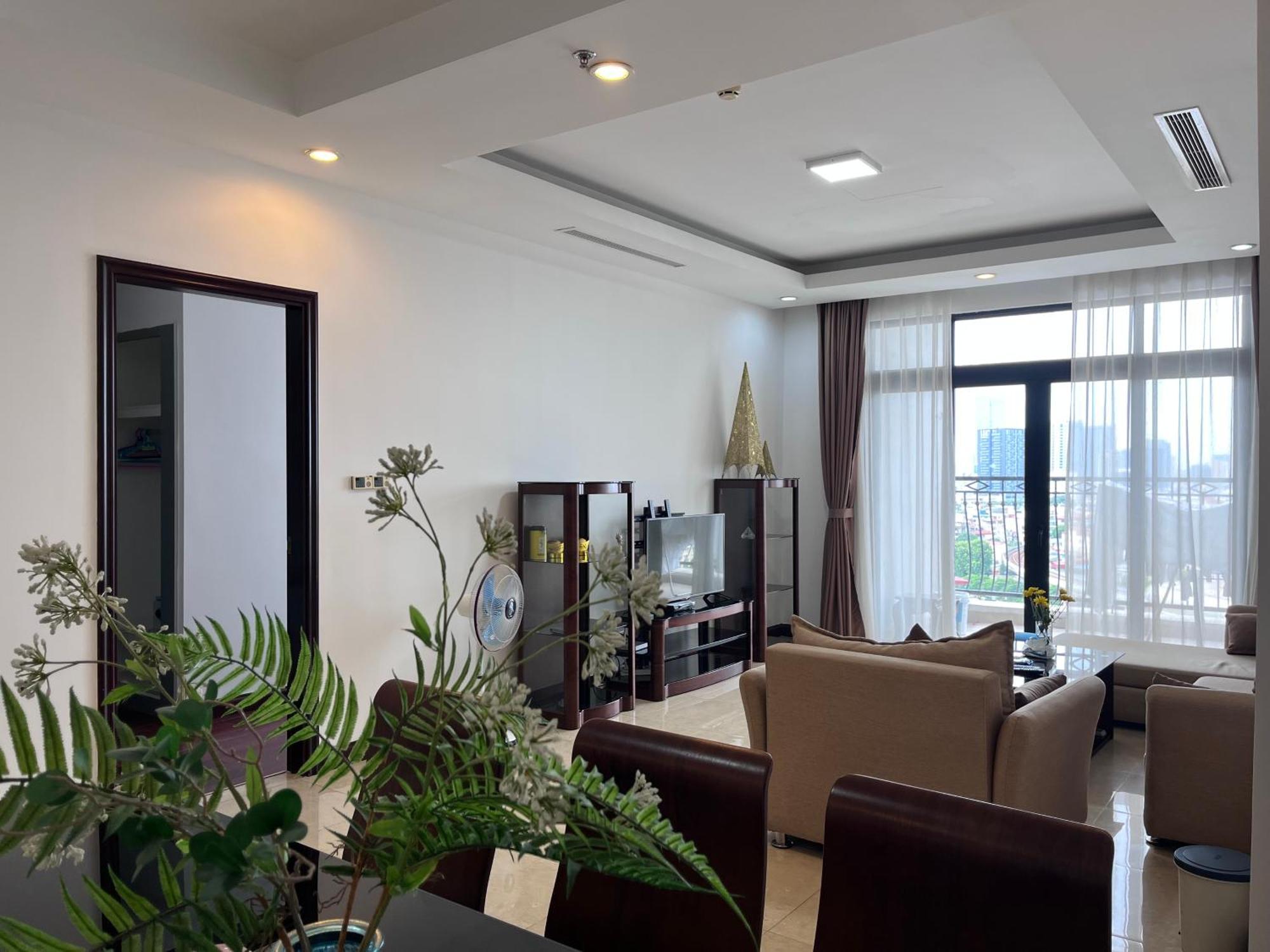 Vinhomes Royal Luxury 2 Br * Hanoi