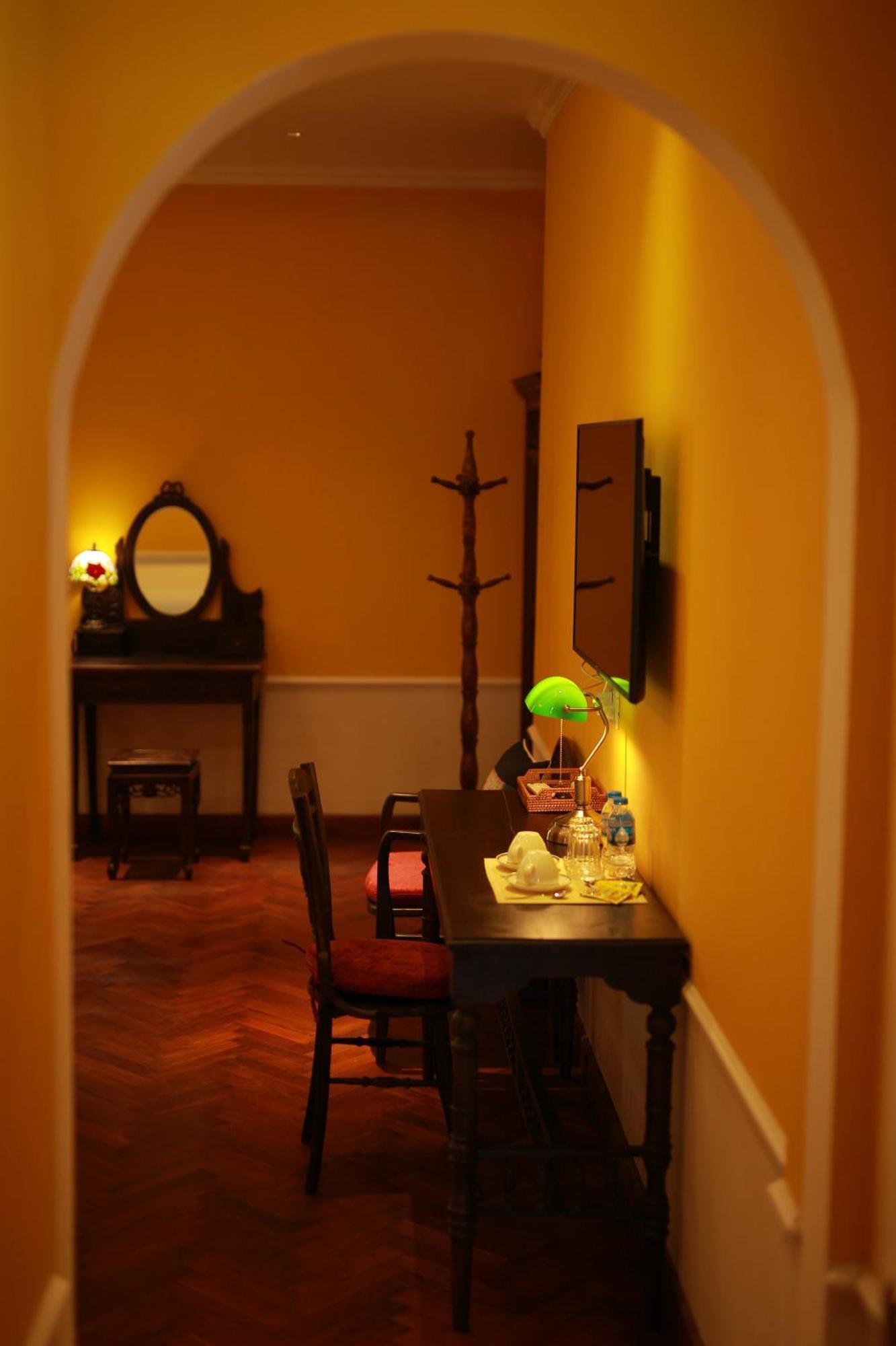 Gasthof Tonkin House *