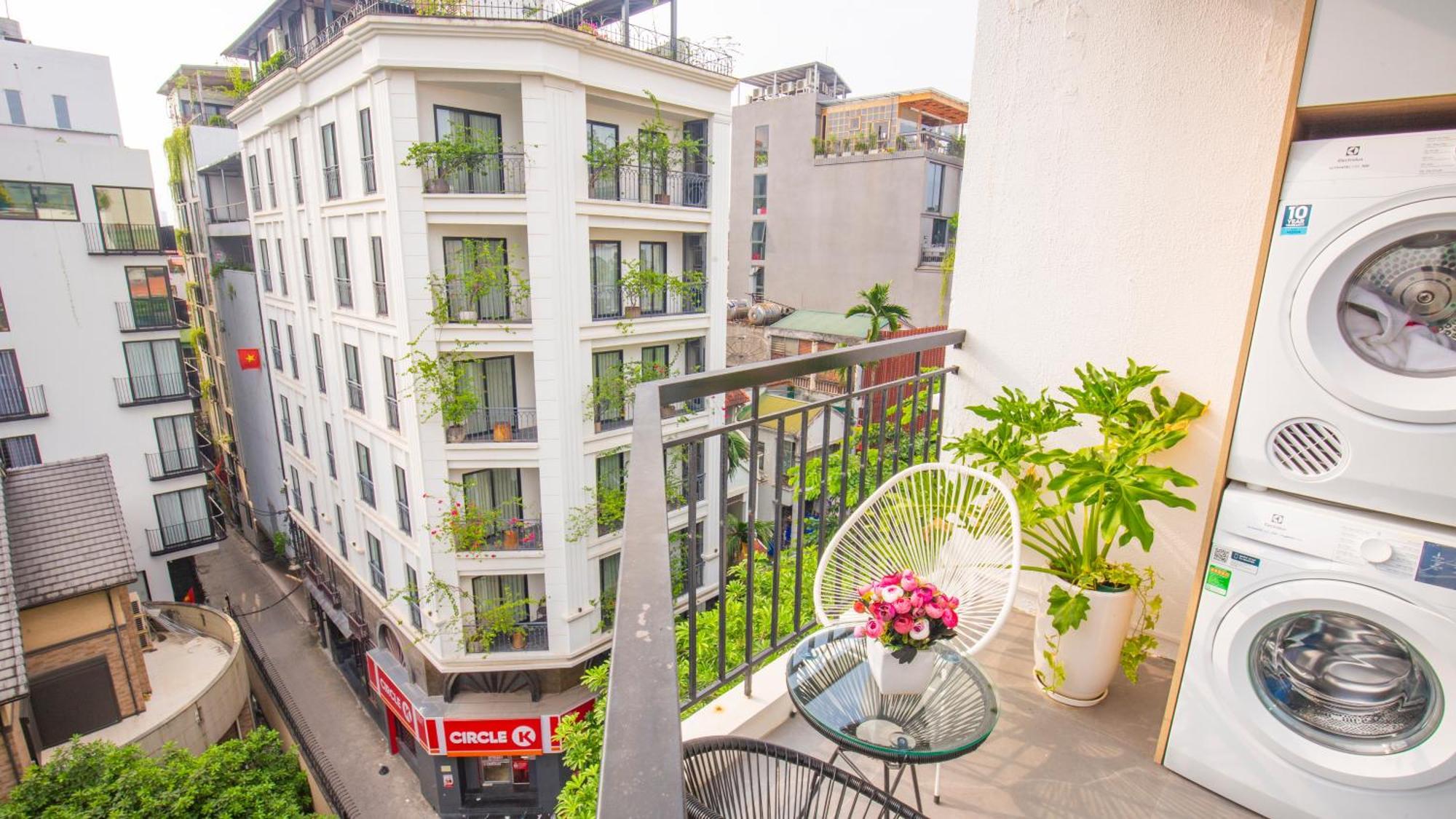 Sumitomo13 - At 81 Linh Lang Street * Hanoi