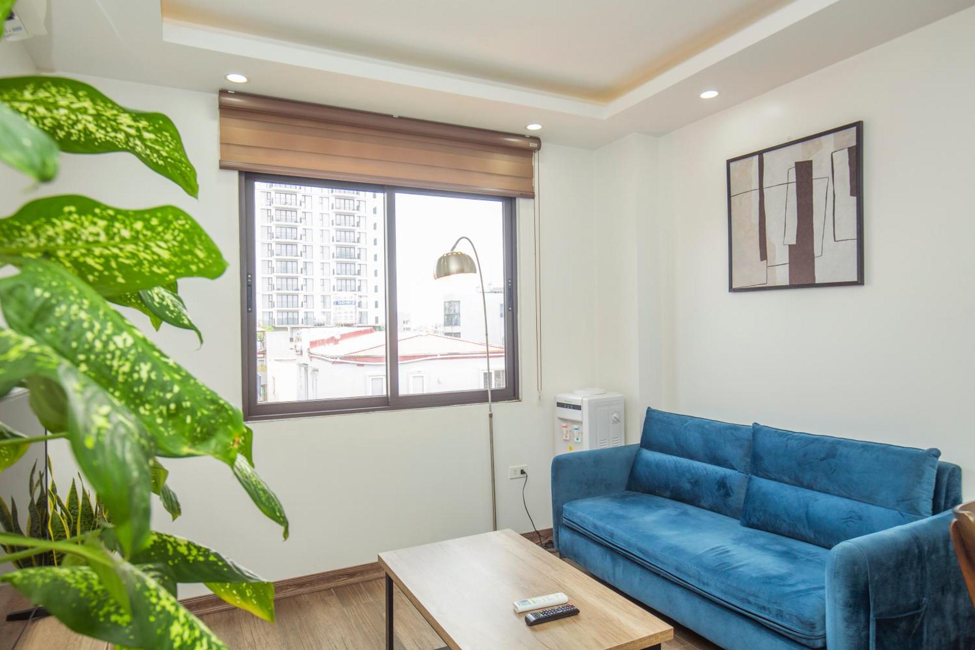 The Valley - Westlake Apartment