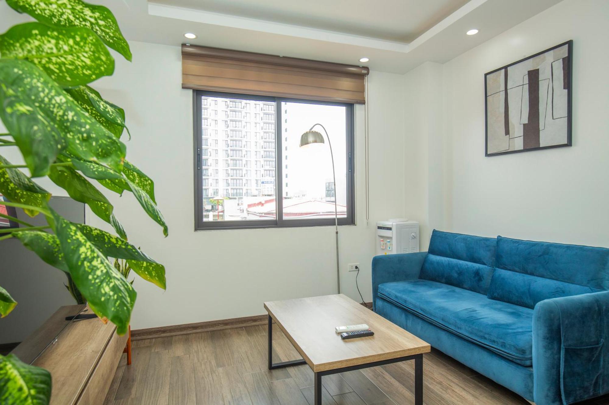 The Valley - Westlake Apartment